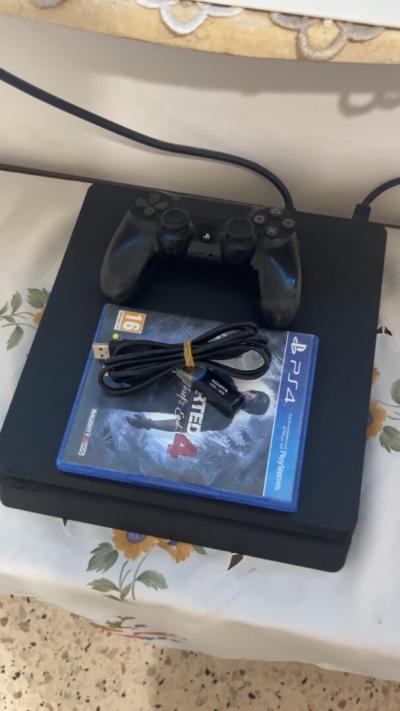 أجهزة-ألعاب-الفيديو-playstation-4-عين-بنيان-الجزائر