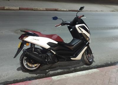 motos-scooters-yamaha-n-max-oran-algerie