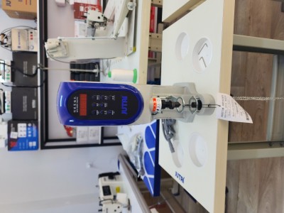 Machine pose pression jutai