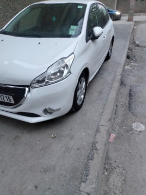 voitures-peugeot-208-2012-active-alger-centre-algerie