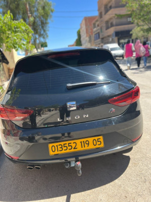 average-sedan-seat-leon-2019-fr15-batna-algeria