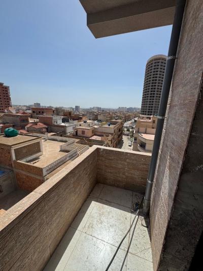 بيع شقة وهران بئر الجير