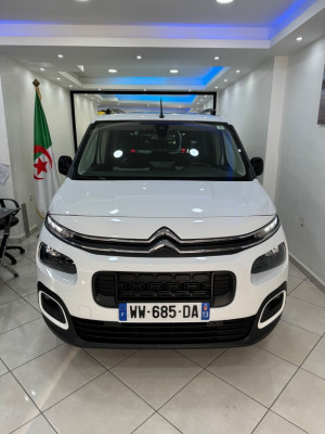 voitures-citroen-berlingo-2023-oran-algerie