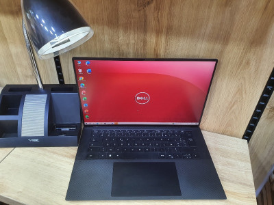 Dell xps 15 9529