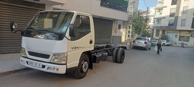 camion-jmc-platou-2013-baba-hassen-alger-algerie