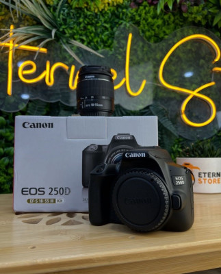 Canon 250D + 18-55m kit lens mark 3