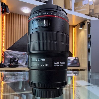 canon 100mm 2.8 serie L