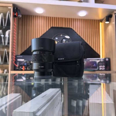 Sony 85mm f/1.8 en excellent état