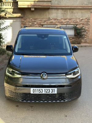 utilitaire-volkswagen-caddy-2023-toute-options-es-senia-oran-algerie