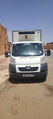 fourgon-boxer-frigo-peugeot-bechar-algerie