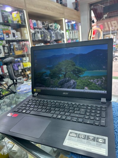 Acer AMD A9