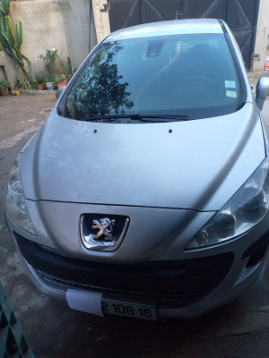 moyenne-berline-peugeot-308-2008-reghaia-alger-algerie