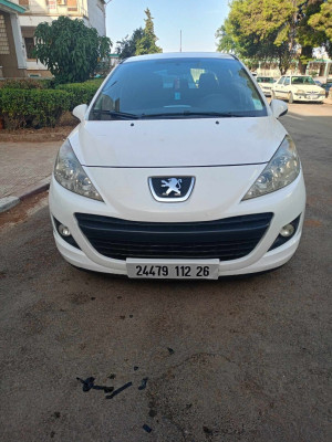 voitures-peugeot-207-2012-algerie