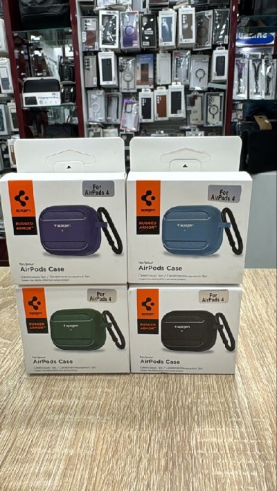 Coque Spigen AirPods 4