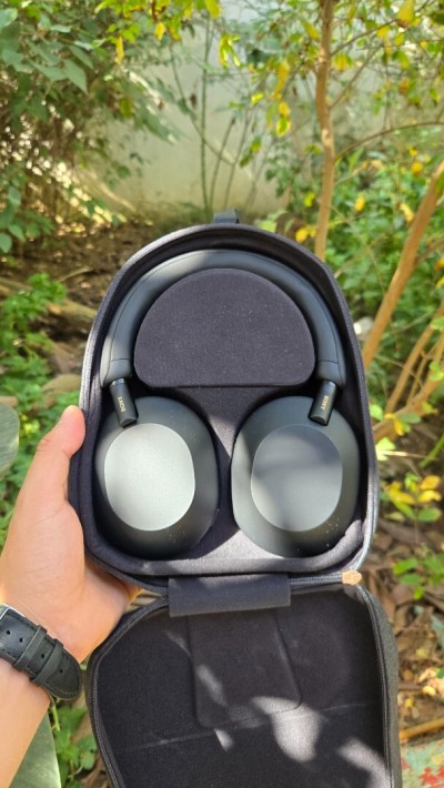 Sony wh-1000xm5 premium noice canceling