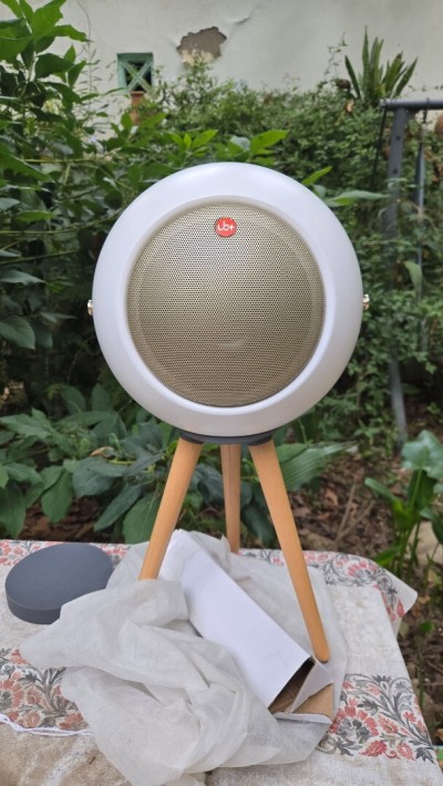 Enceintes ub+ eupho e2 son puissant 20W et design élégant