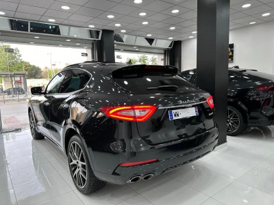 voitures-maserati-massrati-2018-v6-hussein-dey-alger-algerie