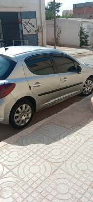 voitures-peugeot-207-2007-sportium-labiod-medjadja-chlef-algerie