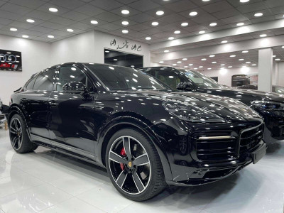 voitures-porsche-cayenne-coupe-2023-gts-setif-algerie