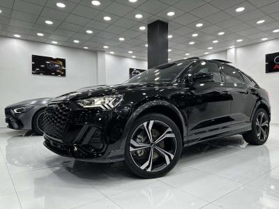 Audi Q3 2024 Sline black édition