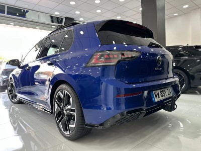 Volkswagen Golf 8 2025 Pro R-line