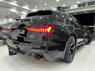 Audi RS6 Avante  2025 Performance