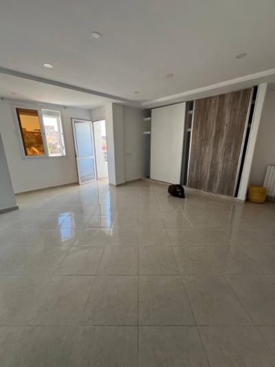 كراء شقة طابق فيلا 4 غرف الجزائر السحاولة