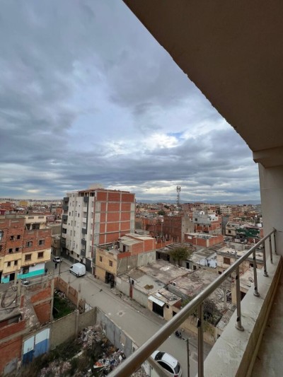 بيع شقة 4 غرف الجزائر برج البحري