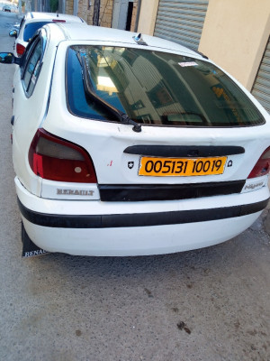 citadine-renault-megane-1-2000-setif-algerie