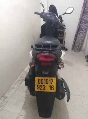 motos-scooters-2023-rais-hamidou-alger-algerie