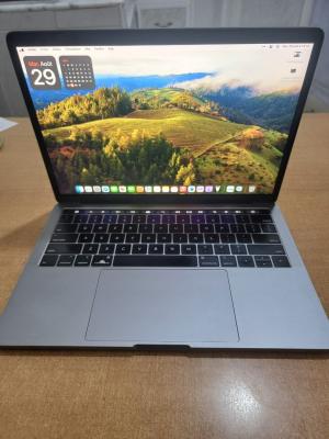 MacBook air M2 16/512 - Tipaza Algérie