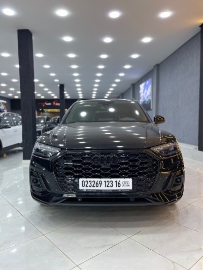 Audi Q5 2023 S line quattro