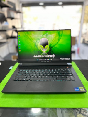 Gaming Laptop Alienware m15 R7