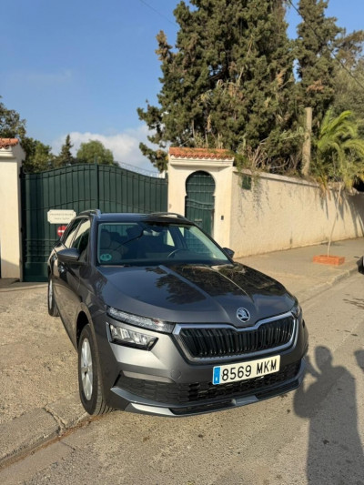 voitures-skoda-kamiq-2023-style-hussein-dey-alger-algerie