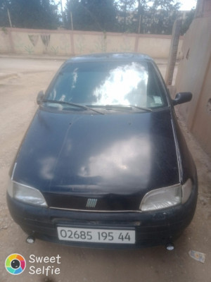 citadine-fiat-punto-1995-classic-el-amra-ain-defla-algerie