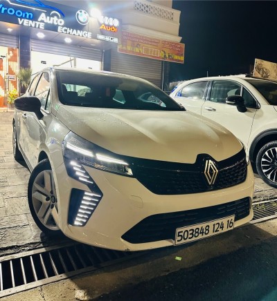 Renault Clio 5  2024 