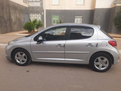 citadine-peugeot-207-2010-salah-bey-setif-algerie