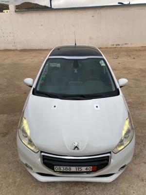 citadine-peugeot-208-2015-allure-khenchela-algerie