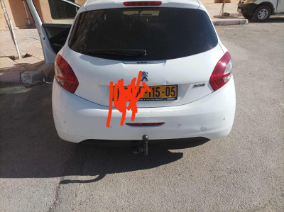 citadine-peugeot-208-2015-allure-barika-batna-algerie