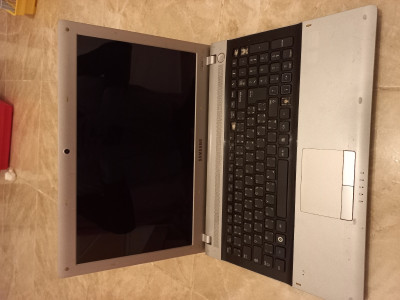 كمبيوتر-محمول-laptop-samsung-عين-بنيان-الجزائر