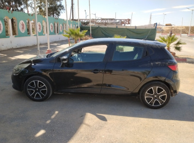 voitures-renault-clio-4-2013-limted-biskra-algerie