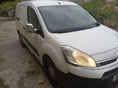 commerciale-citroen-berlingo-2013-akfadou-bejaia-algerie