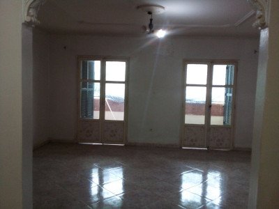 Location Appartement F4 Alger Bordj el bahri