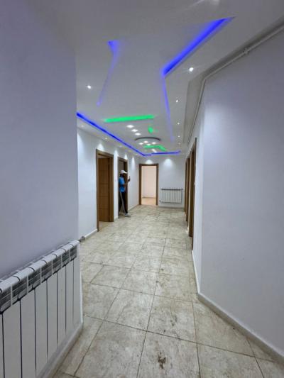 بيع شقة 4 غرف بومرداس بومرداس