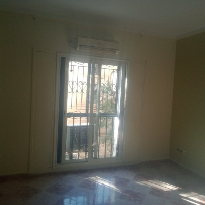 appartement-location-f2-alger-el-madania-algerie