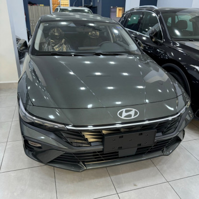 Hyundai Elantra 2024 Elite