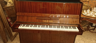 piano-clavier-russe-holstein-birkhadem-alger-algerie