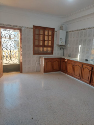 niveau-de-villa-vente-f4-alger-staoueli-algerie