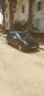 سيارة-صغيرة-renault-clio-campus-2007-سكيكدة-الجزائر