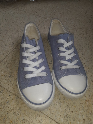 Converse blanche clearance ouedkniss